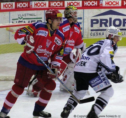 Obrázek “http://www.hokejcb.cz/foto_ceb/2006_42_PLZ/060119_01.jpg” nelze zobrazit, protože obsahuje chyby. Obrázek “http://www.hokejcb.cz/foto_ceb/2006_42_PLZ/060119_01.jpg” nelze zobrazit, protože obsahuje chyby.